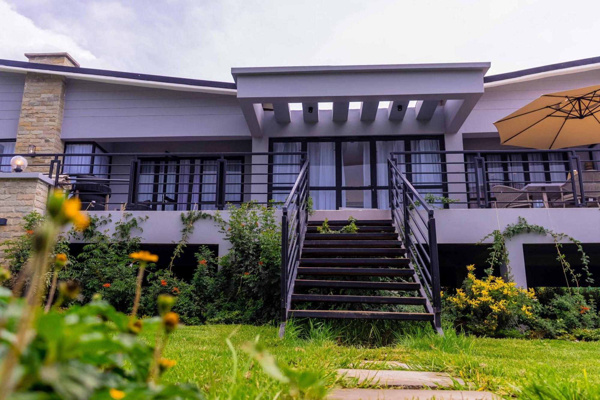 Tufaha Resort Nanyuki Buitenkant foto